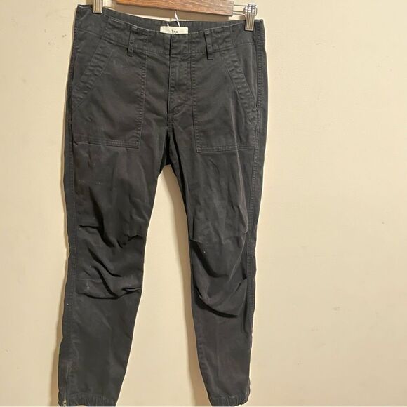 Aritzia TNA HEROIC PANT Cuffed Cargo Black Joggers Pants Size 2 - Picture 2 of 10